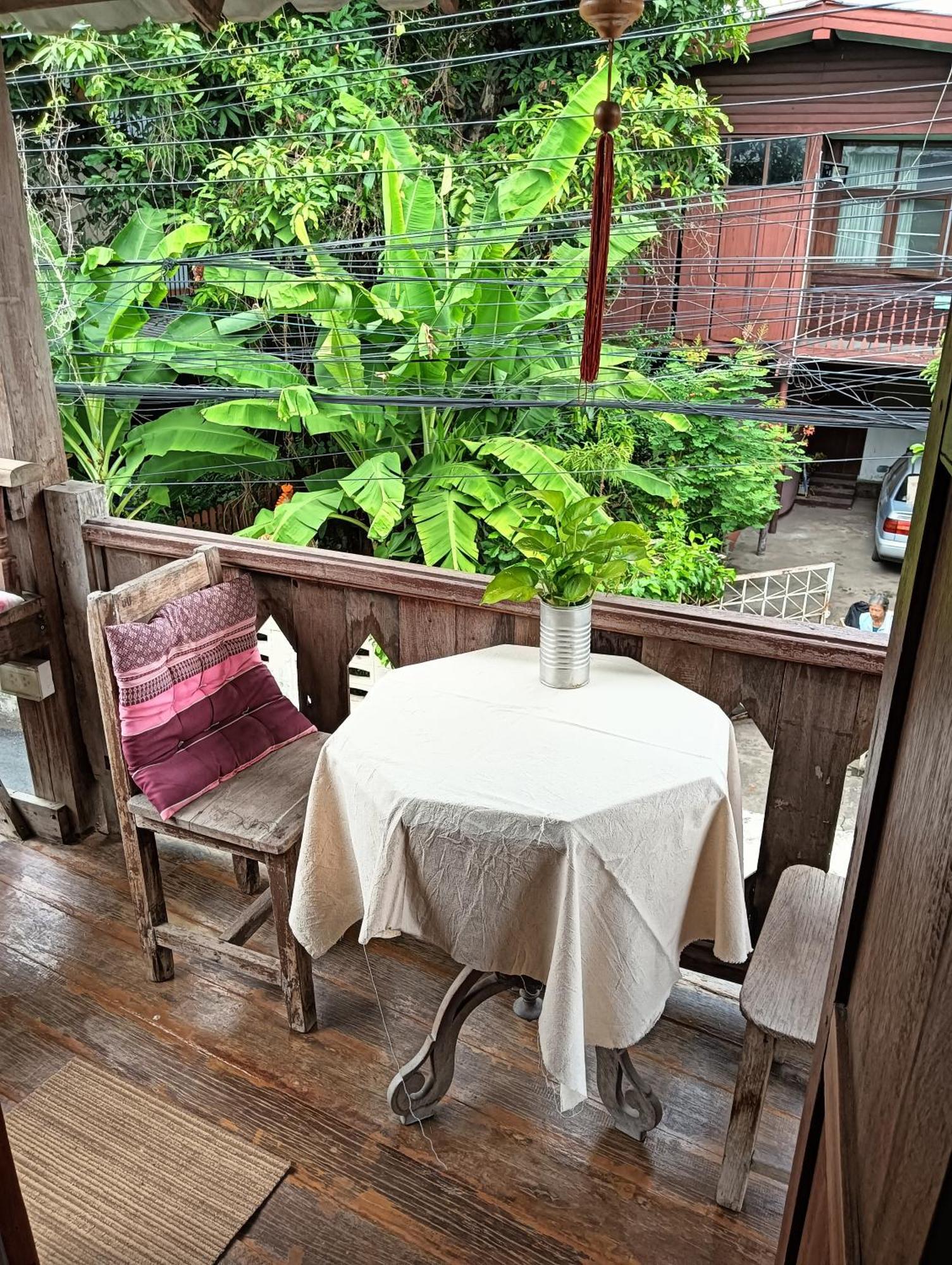 Huen Chiang Man Hostel (Adults Only) チエンマイ エクステリア 写真
