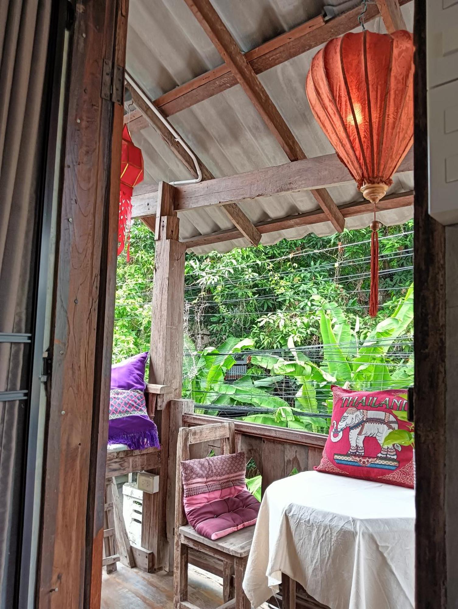 Huen Chiang Man Hostel (Adults Only) チエンマイ エクステリア 写真