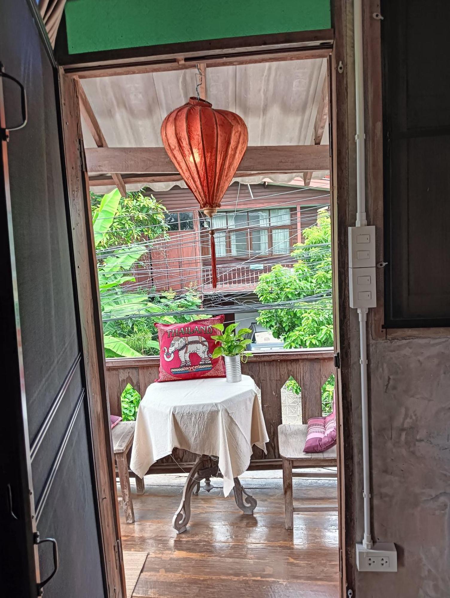 Huen Chiang Man Hostel (Adults Only) チエンマイ エクステリア 写真