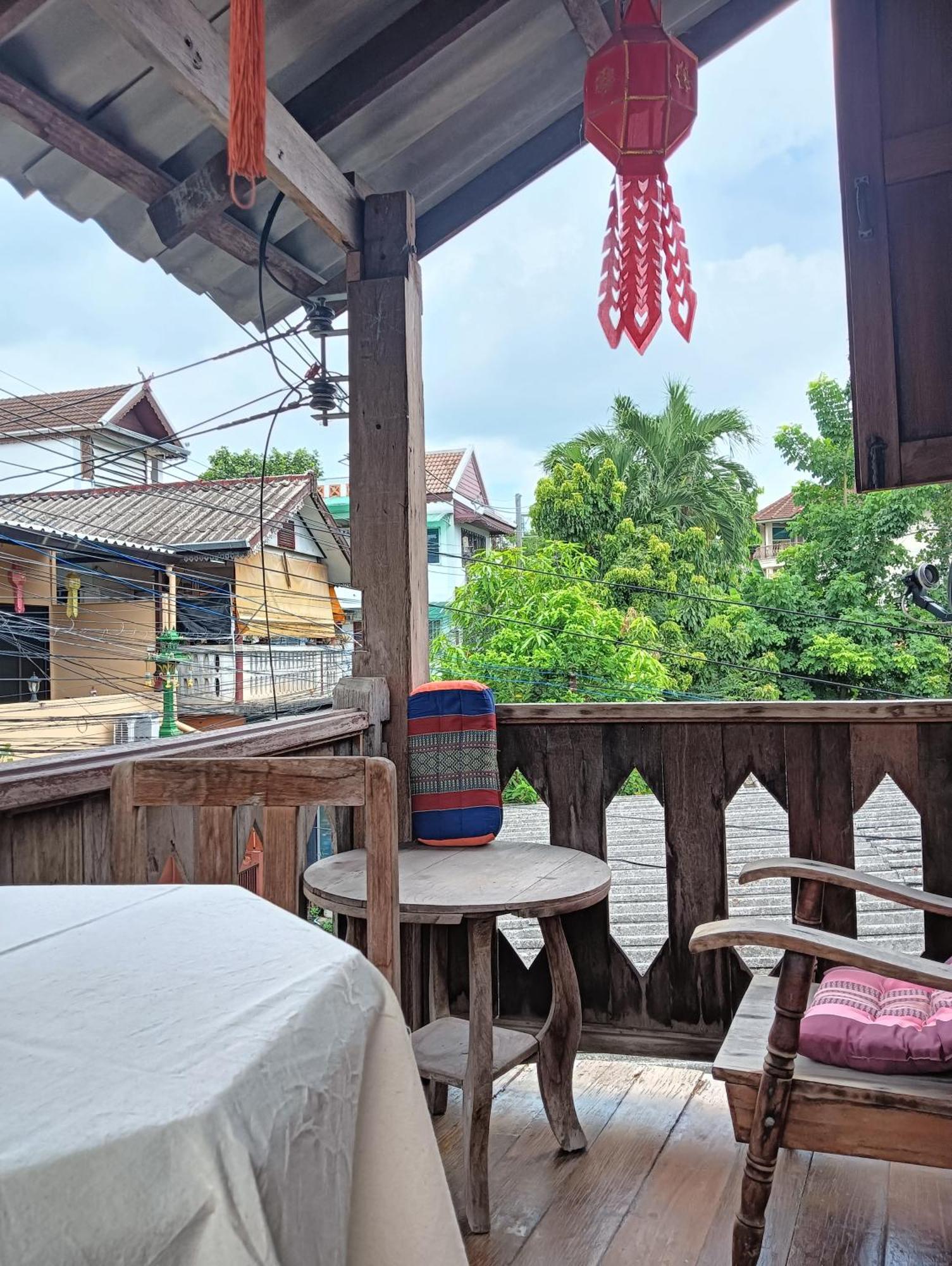 Huen Chiang Man Hostel (Adults Only) チエンマイ エクステリア 写真