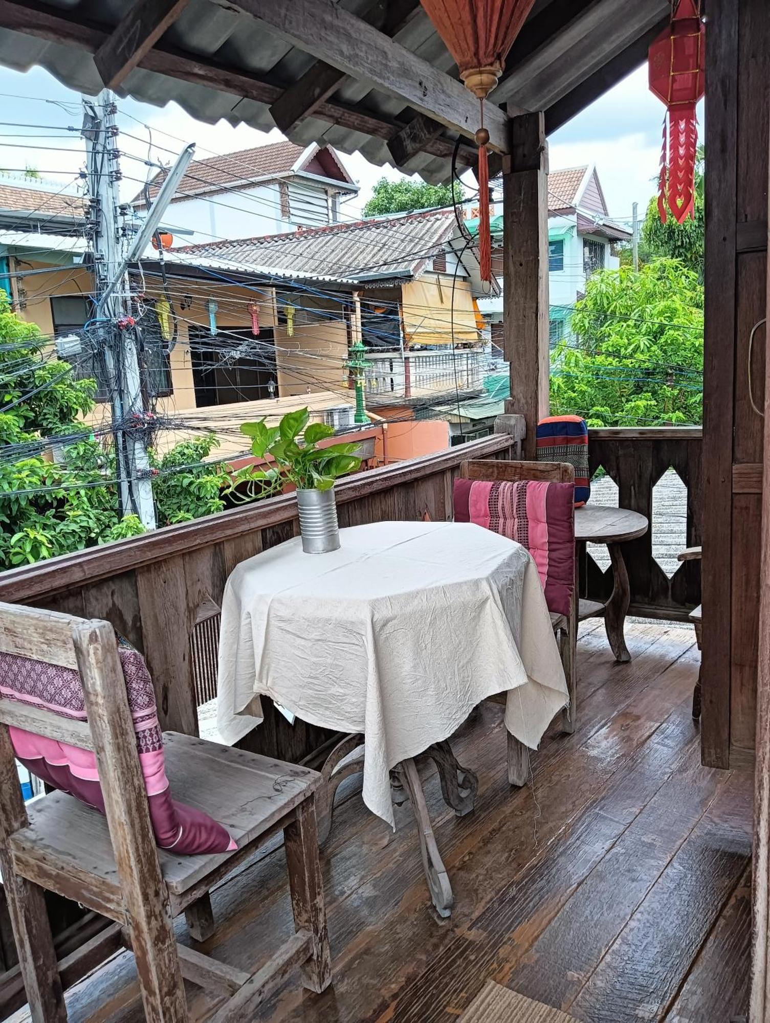 Huen Chiang Man Hostel (Adults Only) チエンマイ エクステリア 写真