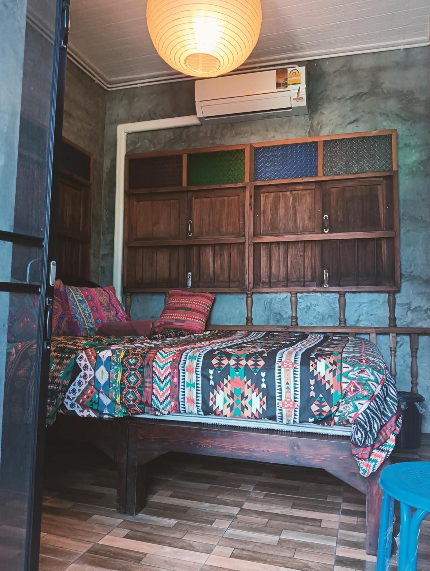 Huen Chiang Man Hostel (Adults Only) チエンマイ エクステリア 写真