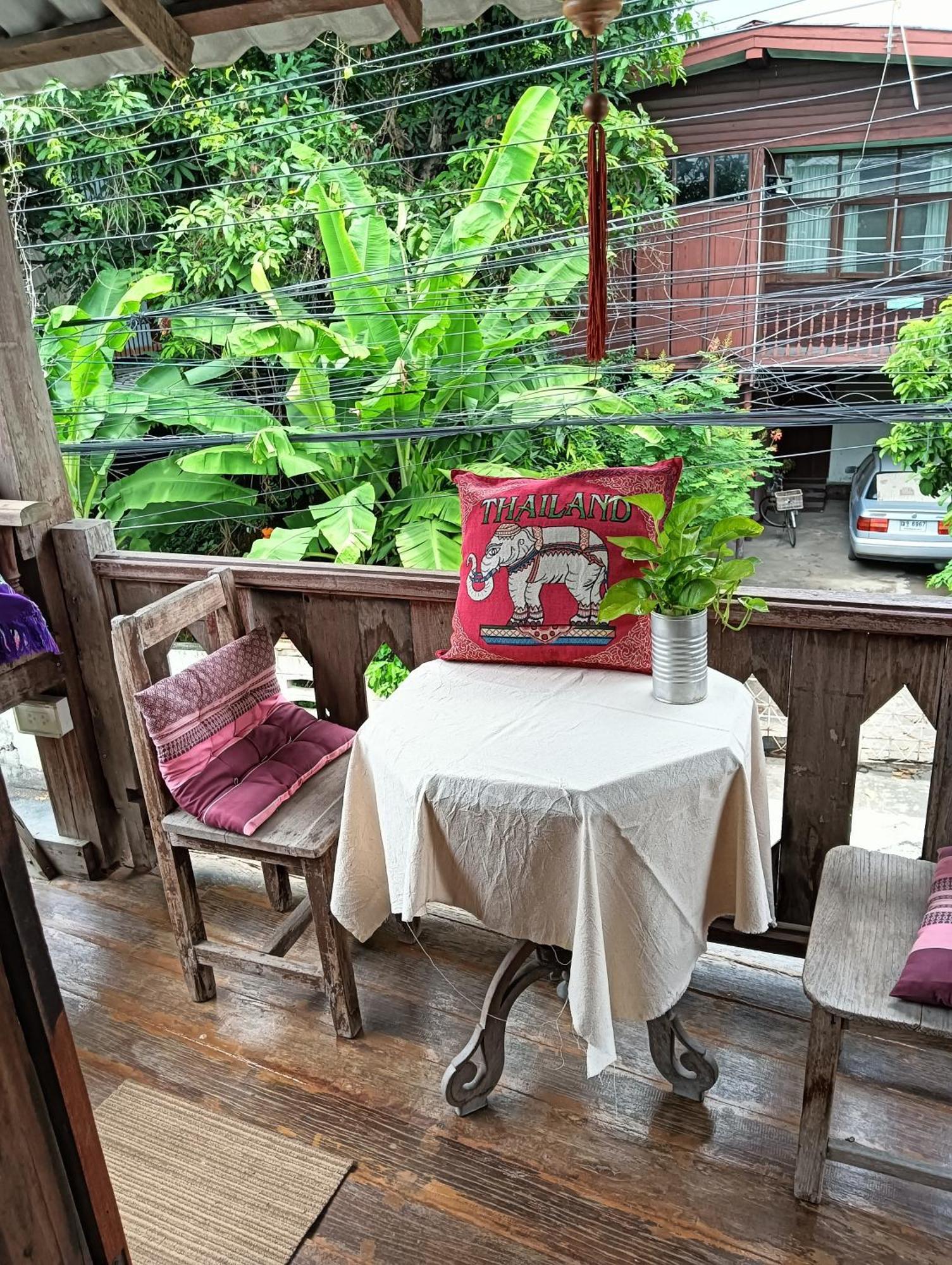 Huen Chiang Man Hostel (Adults Only) チエンマイ エクステリア 写真