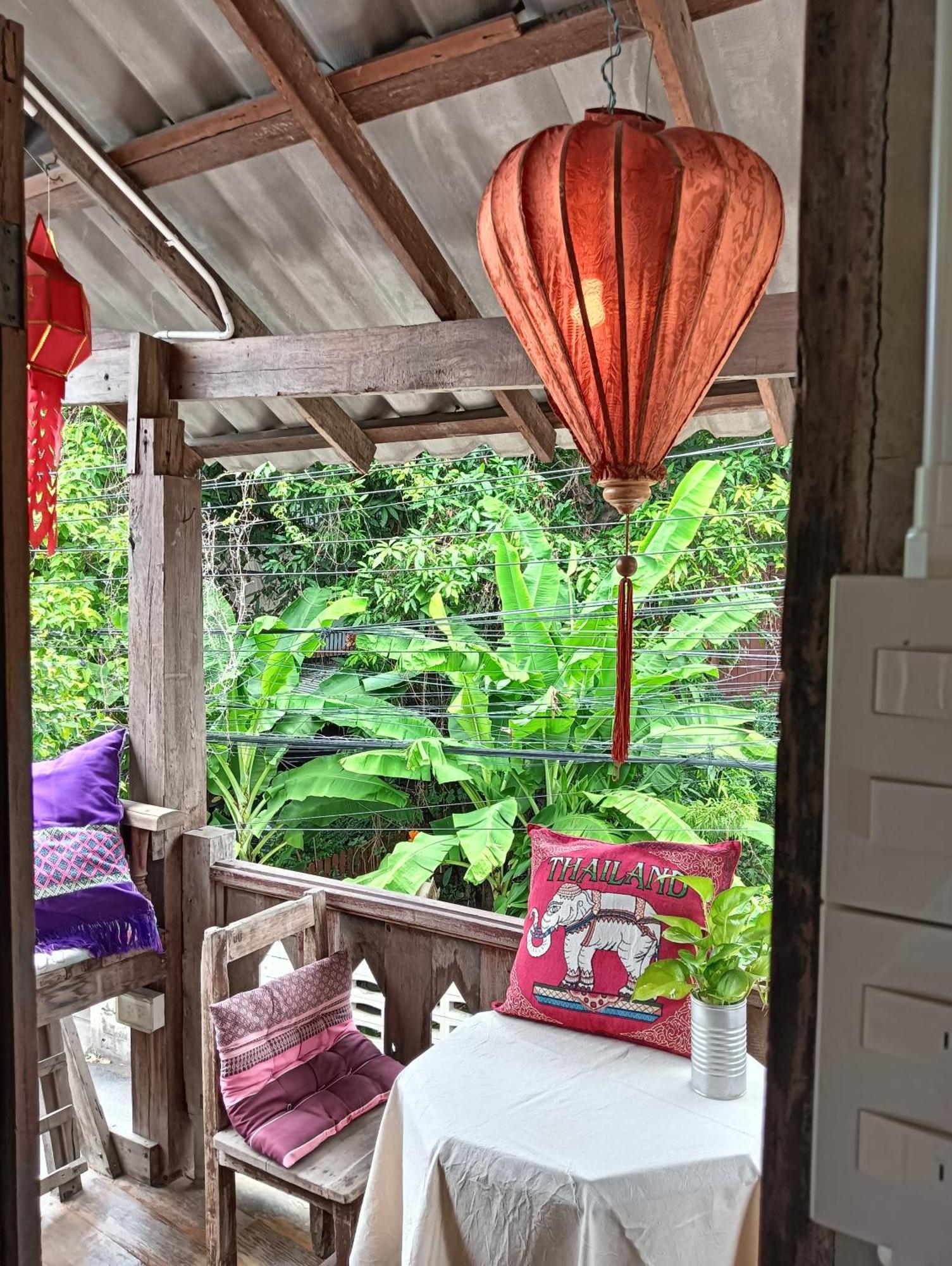 Huen Chiang Man Hostel (Adults Only) チエンマイ エクステリア 写真