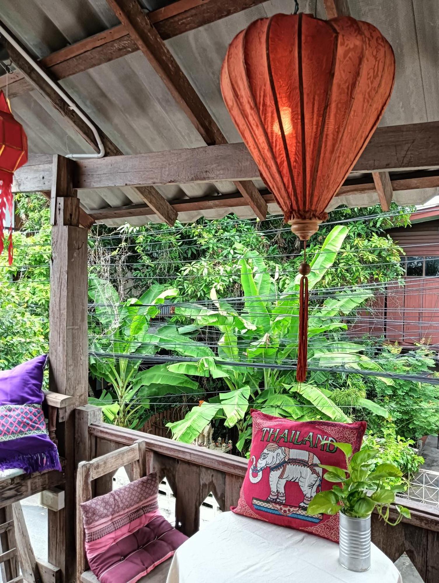 Huen Chiang Man Hostel (Adults Only) チエンマイ エクステリア 写真