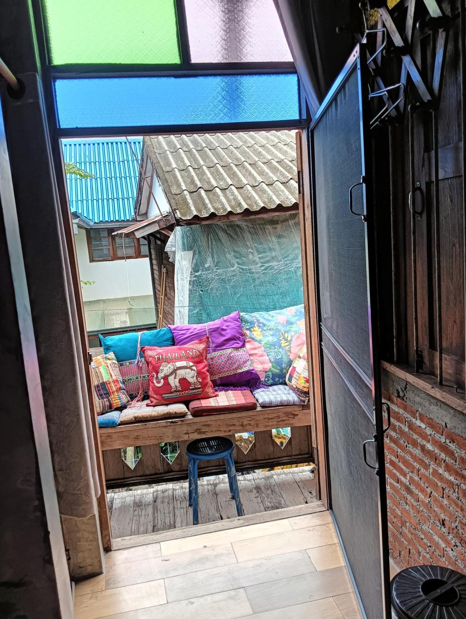 Huen Chiang Man Hostel (Adults Only) チエンマイ エクステリア 写真