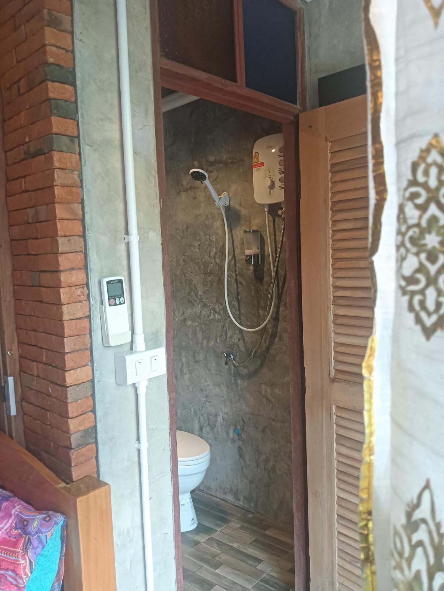 Huen Chiang Man Hostel (Adults Only) チエンマイ エクステリア 写真