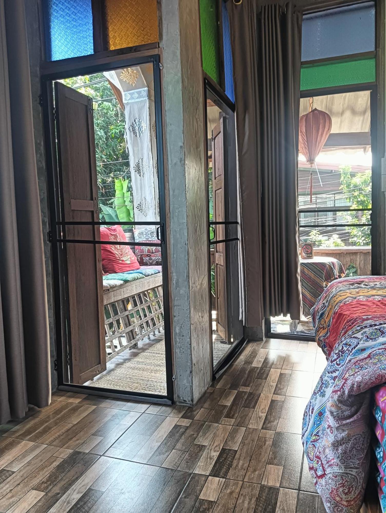 Huen Chiang Man Hostel (Adults Only) チエンマイ エクステリア 写真