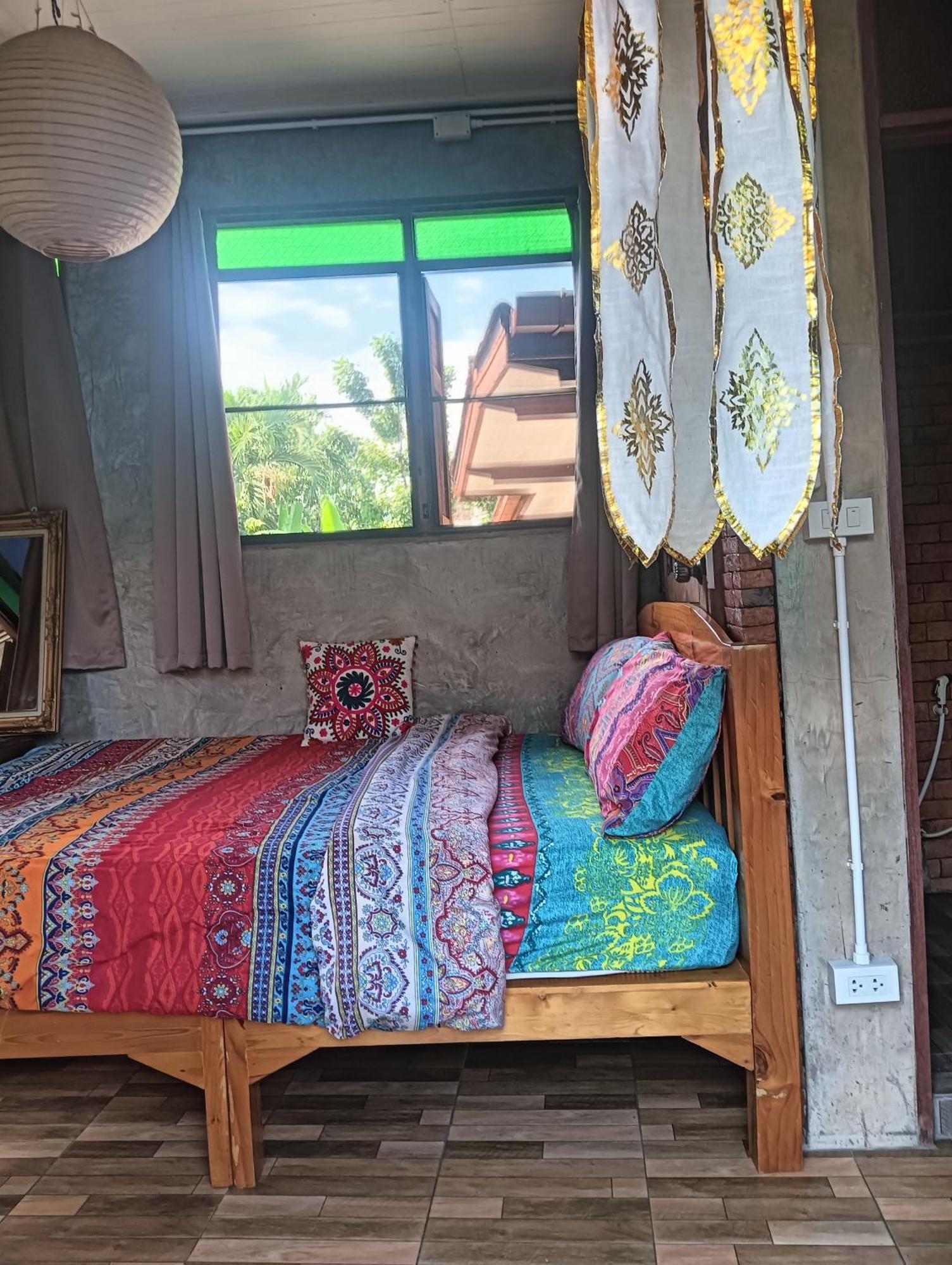 Huen Chiang Man Hostel (Adults Only) チエンマイ エクステリア 写真