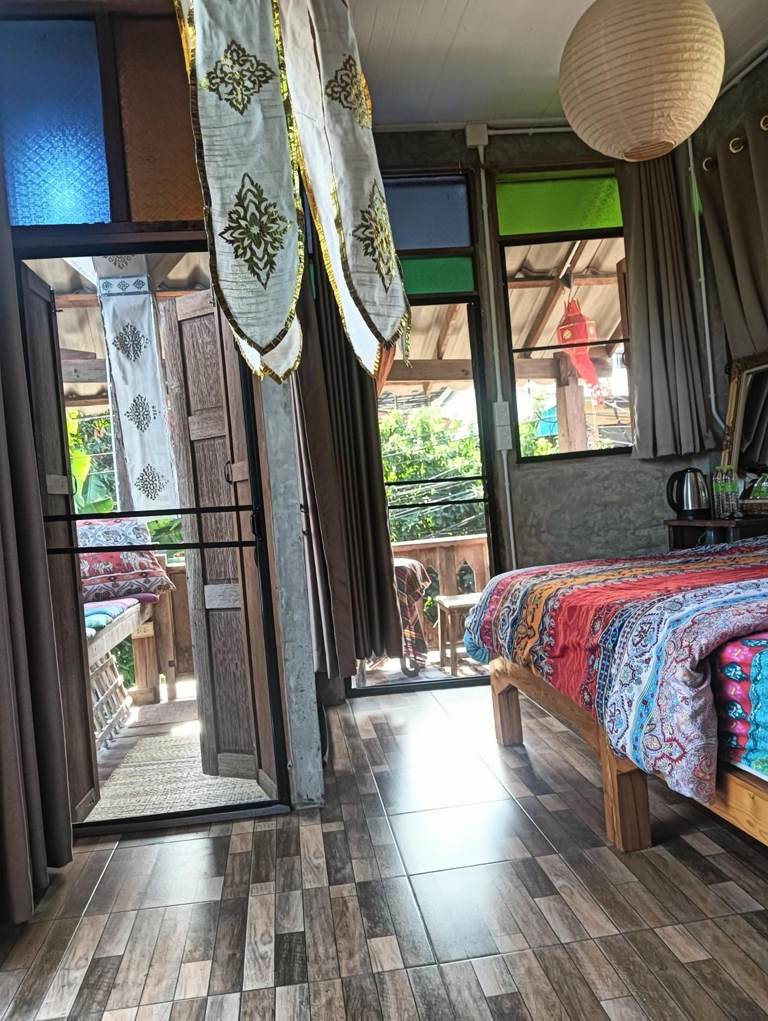 Huen Chiang Man Hostel (Adults Only) チエンマイ エクステリア 写真