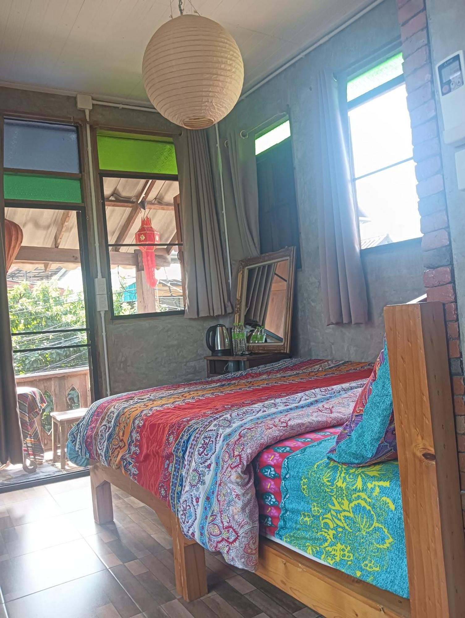 Huen Chiang Man Hostel (Adults Only) チエンマイ エクステリア 写真