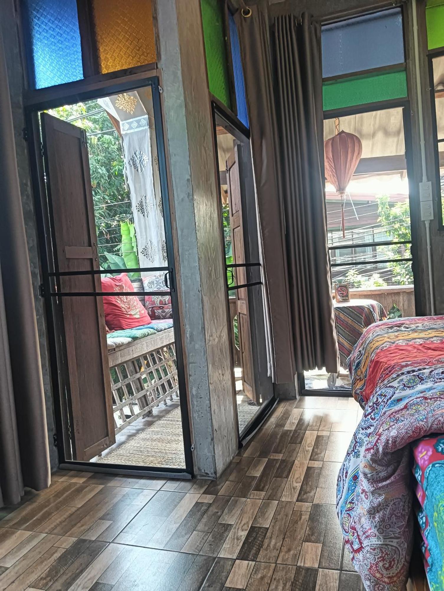 Huen Chiang Man Hostel (Adults Only) チエンマイ エクステリア 写真