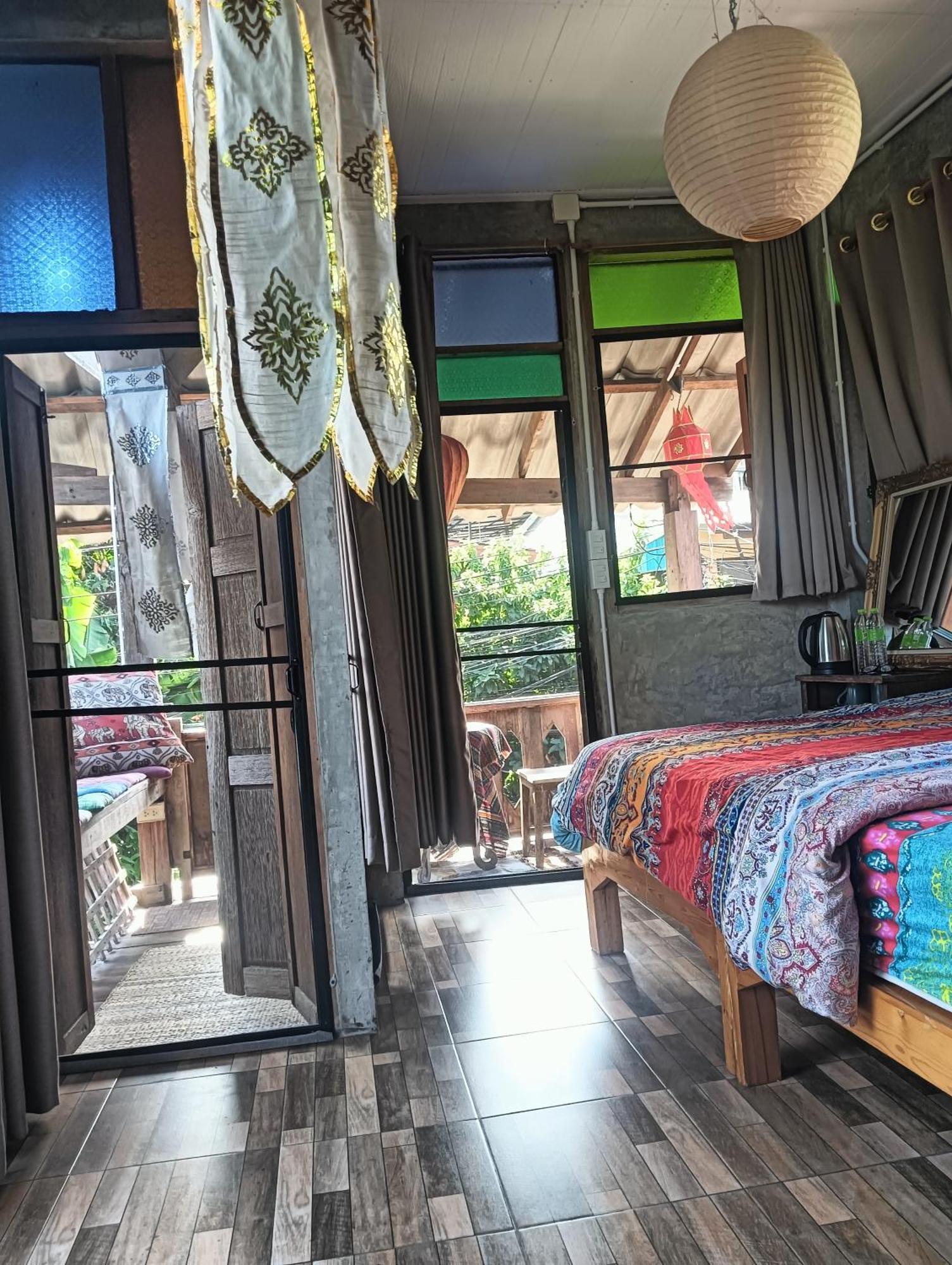Huen Chiang Man Hostel (Adults Only) チエンマイ エクステリア 写真
